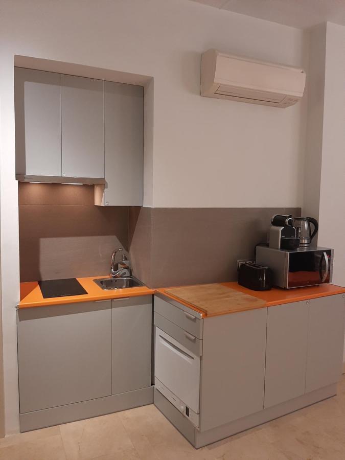 Estudio Con Parking Privado Apartment Madrid Ngoại thất bức ảnh